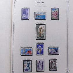 Collection timbres de France 1853-1977 neufs et oblitérés en album Yvert.