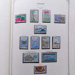 Collection timbres de France 1853-1977 neufs et oblitérés en album Yvert.