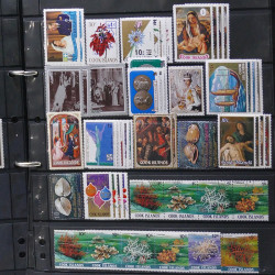 Lot de timbres des pays d'Océanie neufs et oblitérés en album.