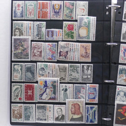 Lot de timbres de France - Monaco - Andorre - Europa neufs et oblitérés en un album.