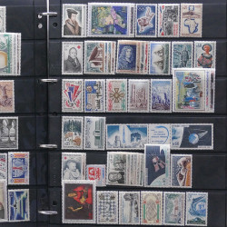 Lot de timbres de France - Monaco - Andorre - Europa neufs et oblitérés en un album.