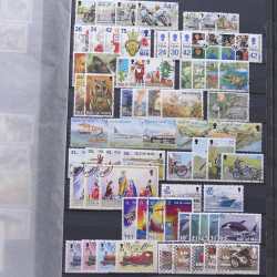 Lot de timbres d'Île de Man oblitérés en un album.