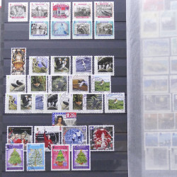 Lot de timbres d'Île de Man oblitérés en un album.