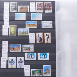 Collection timbres de service de France  neufs** 1946-2024 en un album.