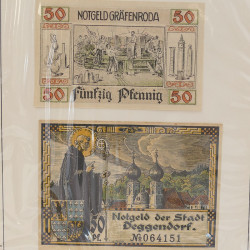 Lot de 50 billets de banque locales allemandes en un album.