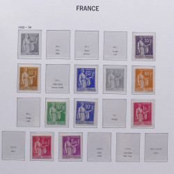 Collection timbres de France 1932-1955 neufs** en album DAVO.