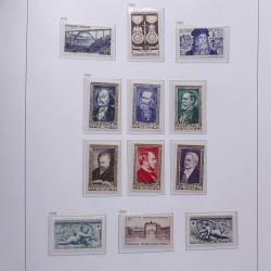 Collection timbres de France 1932-1955 neufs** en album DAVO.