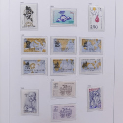 Collection timbres de France 1978-1992 neufs** en album DAVO.
