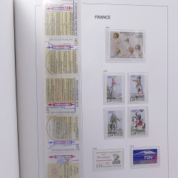 Collection timbres de France 1978-1992 neufs** en album DAVO.
