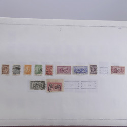 Lot massif de timbres de Grèce 1886-2001 oblitérés sur feuilles.