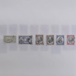 Lot massif de timbres de Grèce 1886-2001 oblitérés sur feuilles.