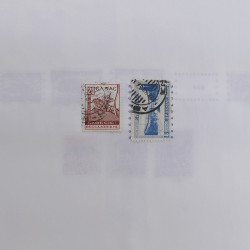 Lot massif de timbres de Grèce 1886-2001 oblitérés sur feuilles.