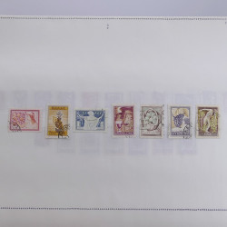Lot massif de timbres de Grèce 1886-2001 oblitérés sur feuilles.
