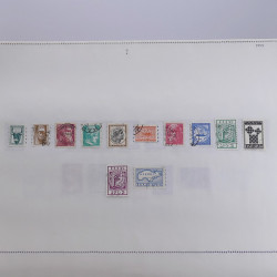 Lot massif de timbres de Grèce 1886-2001 oblitérés sur feuilles.