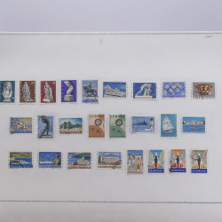 Lot massif de timbres de Grèce 1886-2001 oblitérés sur feuilles.