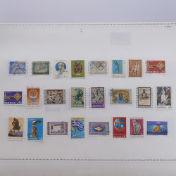 Lot massif de timbres de Grèce 1886-2001 oblitérés sur feuilles.