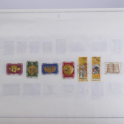 Lot massif de timbres de Grèce 1886-2001 oblitérés sur feuilles.