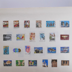 Lot massif de timbres de Grèce 1886-2001 oblitérés sur feuilles.