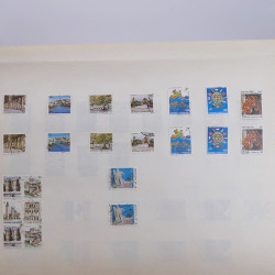 Lot massif de timbres de Grèce 1886-2001 oblitérés sur feuilles.