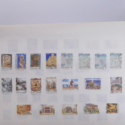 Lot massif de timbres de Grèce 1886-2001 oblitérés sur feuilles.