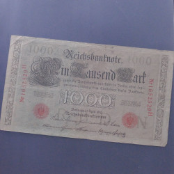 Lot de 100 billets de banque anciens d'Allemagne en un album.