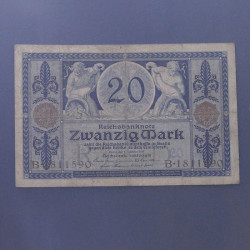 Lot de 100 billets de banque anciens d'Allemagne en un album.