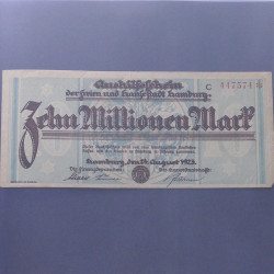 Lot de 100 billets de banque anciens d'Allemagne en un album.