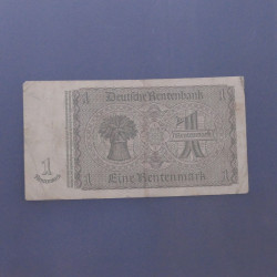 Lot de 100 billets de banque anciens d'Allemagne en un album.