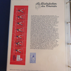 Collection documents premier jour de France 1992-1993 complet en un album.