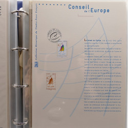 Collection documents premier jour de France 2012-2013 complet en un album.