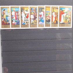 Lot de timbres d'Asie neufs et oblitérés en un album.