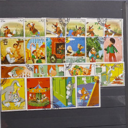 Lot de timbres d'Asie neufs et oblitérés en un album.