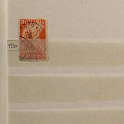 Lot de timbres Russie - Roumanie neufs et oblitérés en un album.