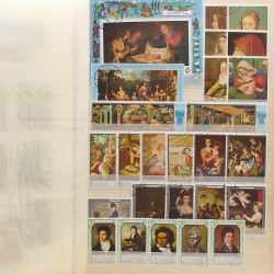 Lot de timbres d'Arabie - Moyen Orient neufs et oblitérés en un album.