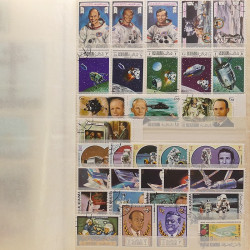 Lot de timbres d'Arabie - Moyen Orient neufs et oblitérés en un album.