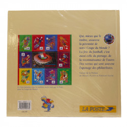 Livre timbré Les Mémoires de Footix neuf sous blister.