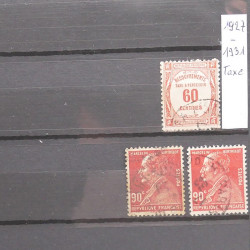 Vrac philatélique de timbres du monde neufs et oblitérés en un carton.