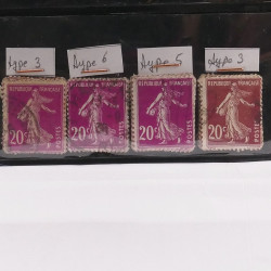 Vrac philatélique de timbres du monde neufs et oblitérés en un carton.