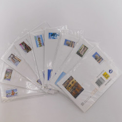 Lot d'entiers postaux et enveloppes prêt à poster France commémoratives en une boite.