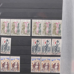 Lot de timbres de France 1963-1979 neufs et oblitérés en un album.