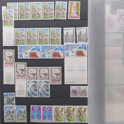 Lot de timbres de France 1963-1979 neufs et oblitérés en un album.