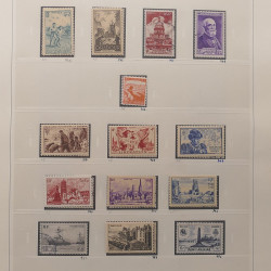Collection timbres de France 1945-1960 oblitérés en album Safe.