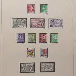 Collection timbres de France 1945-1960 oblitérés en album Safe.