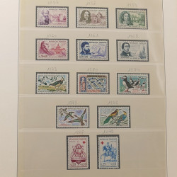 Collection timbres de France 1960-1974 neufs et oblitérés en album Lindner.