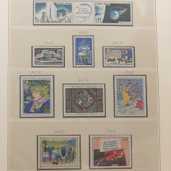 Collection timbres de France 1960-1974 neufs et oblitérés en album Lindner.