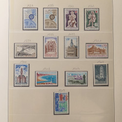 Collection timbres de France 1960-1974 neufs et oblitérés en album Lindner.