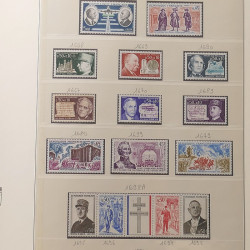 Collection timbres de France 1960-1974 neufs et oblitérés en album Lindner.
