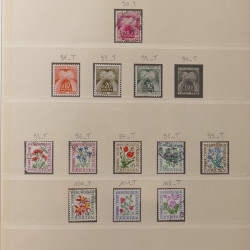 Collection timbres de France 1960-1974 neufs et oblitérés en album Lindner.