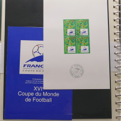 Collection entiers postaux de France 1992-1996 en album Lindner.