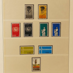 Collection timbres d'Irlande 1922-1980 oblitérés en album Lindner.